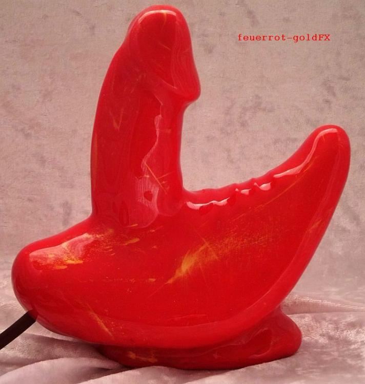 sattel-rot-gold.thumb.jpg.1177cb45a142fe