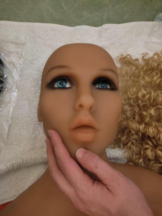 TPE Doll Kopf 1.jpg