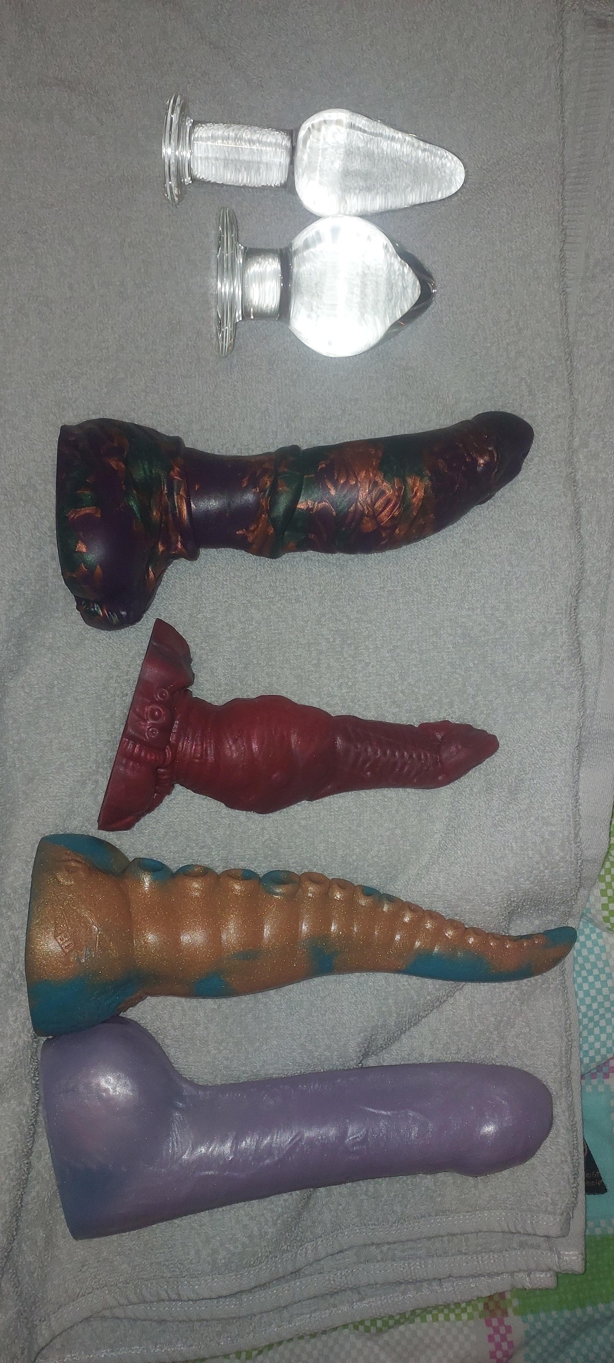 [Biete] Bad Dragon, Sinnovator, Glas Plugs